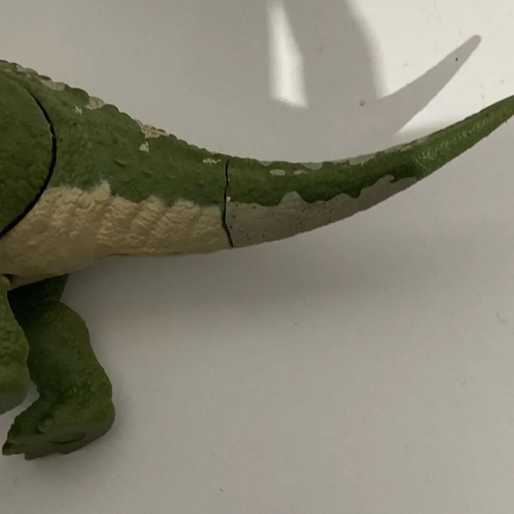 Mattel Green 2018 Jurassic World Fallen Kingdom Roarivores Sinoceratops Dinosaur